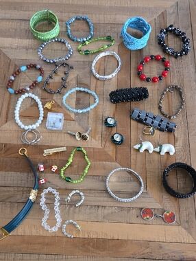 VTG Mixed Beaded Metal Bracelets Earrings Pins Cuff Links Lot 33 Pieces Estate